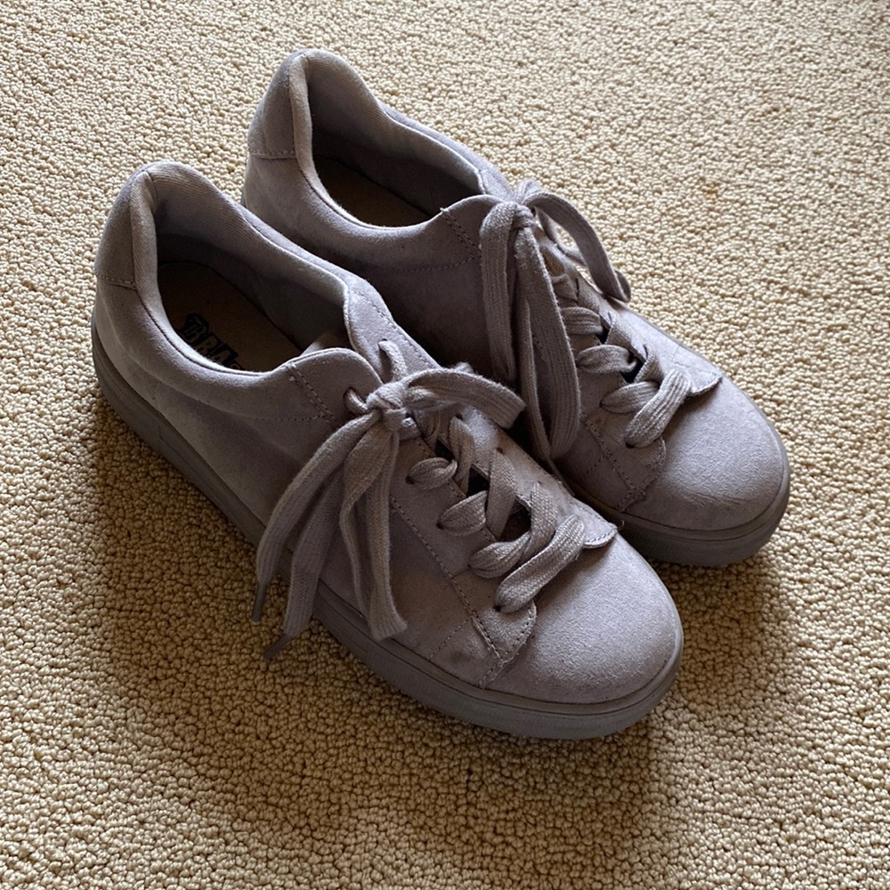 Platform Grey Sneaker